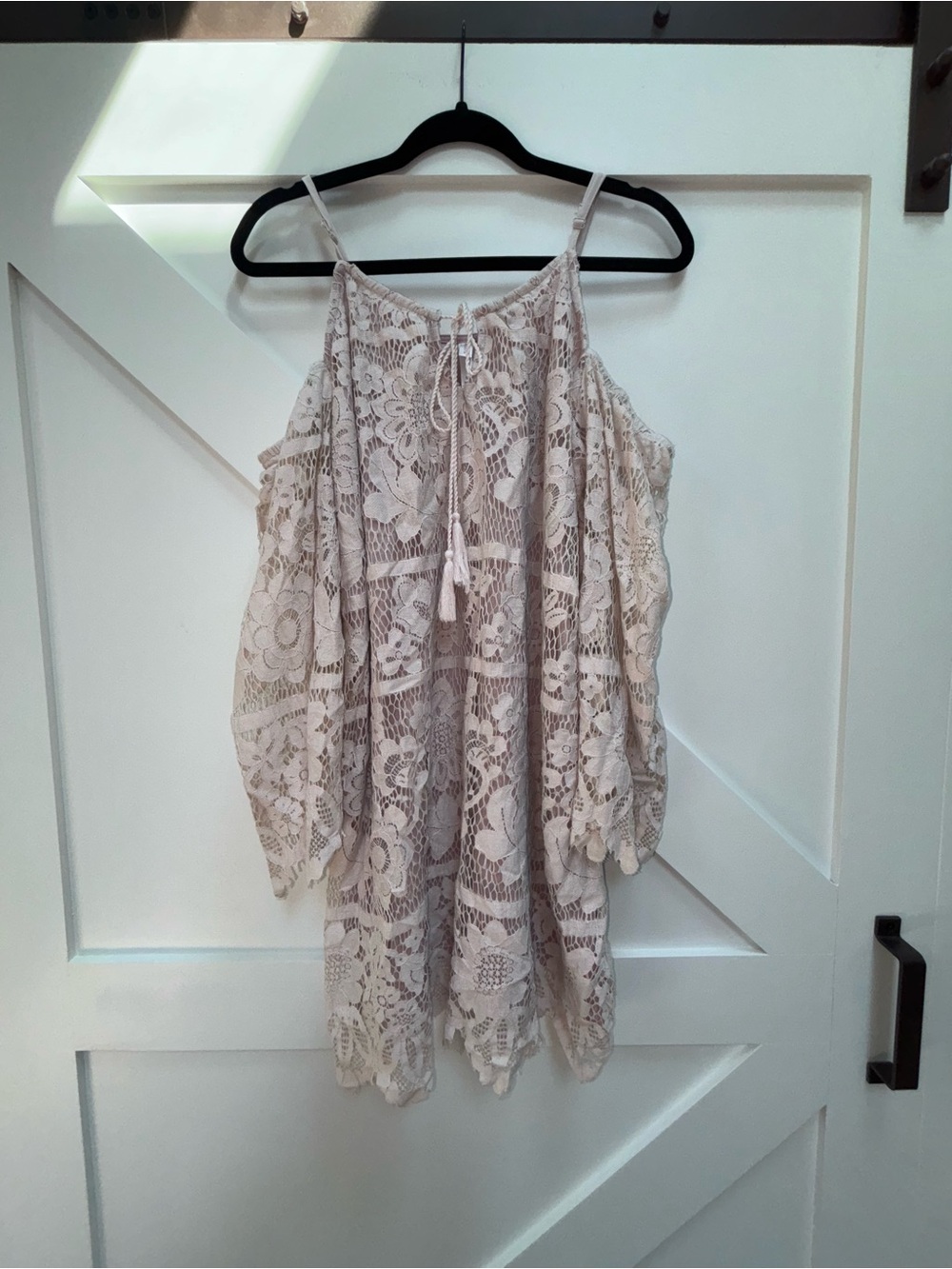 Xhilaration Lace Cold-Shoulder Camisole in Light Taupe